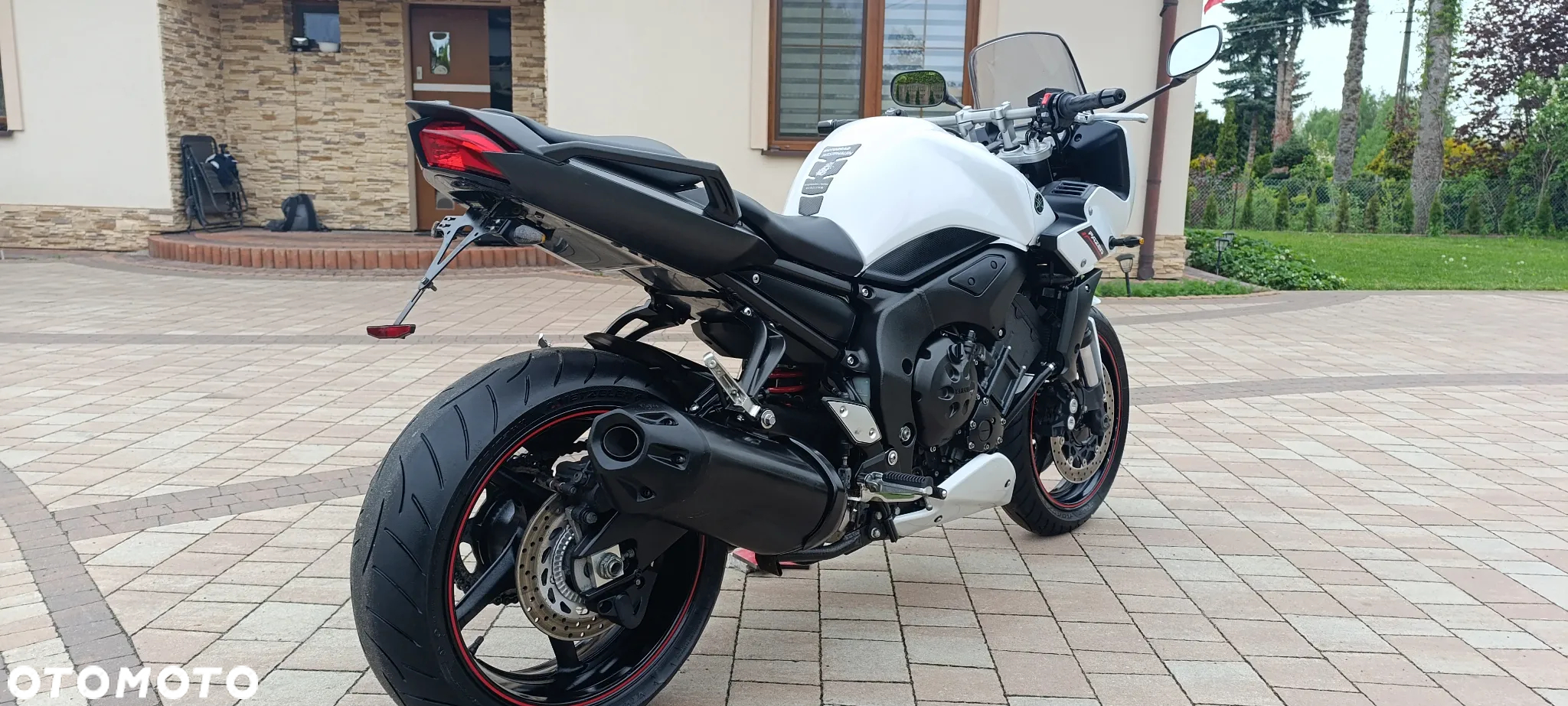 Yamaha FZ - 9