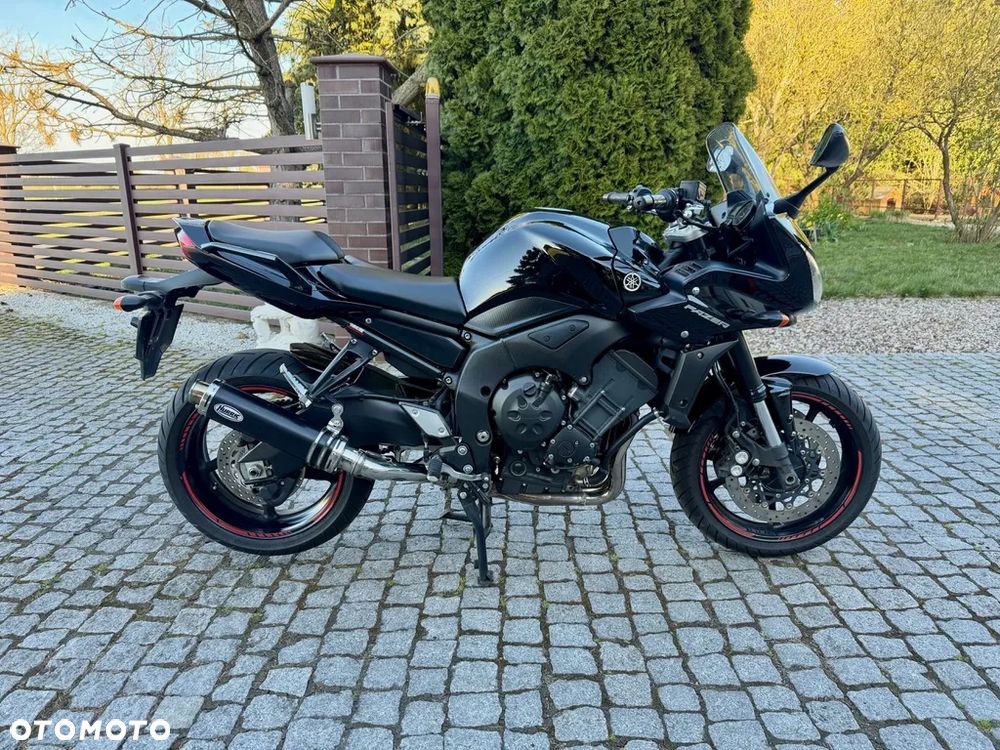 Yamaha FZ - 10
