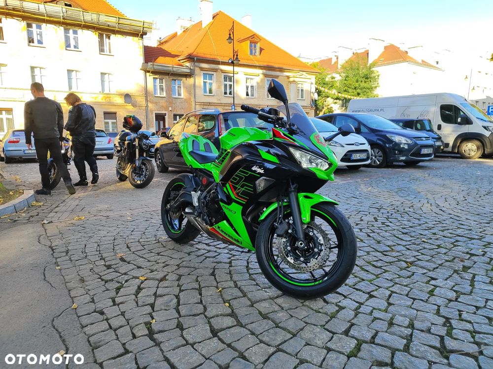 Kawasaki Ninja - 5