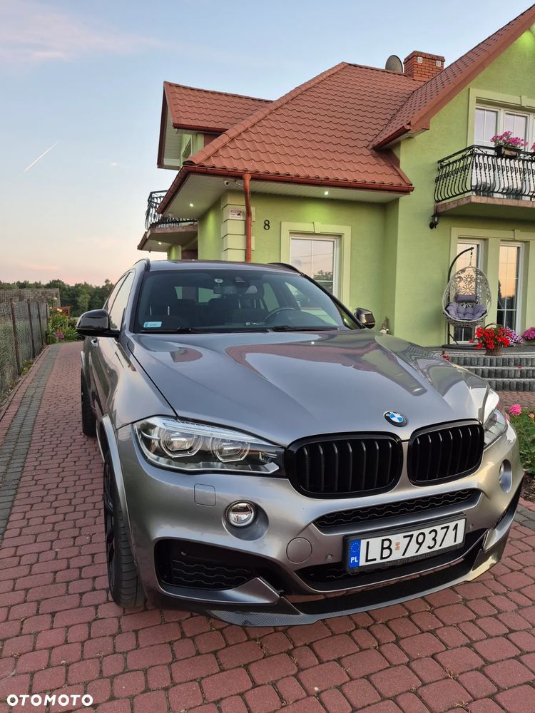 BMW X6 xDrive40d - 13