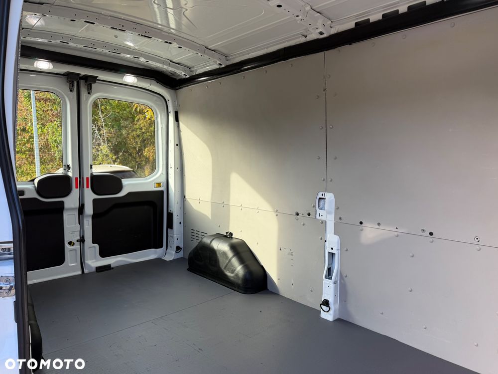 Ford TRANSIT - 19