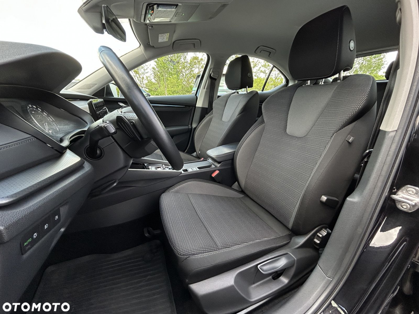 Skoda Octavia 2.0 TDI 4x4 Ambition DSG - 8