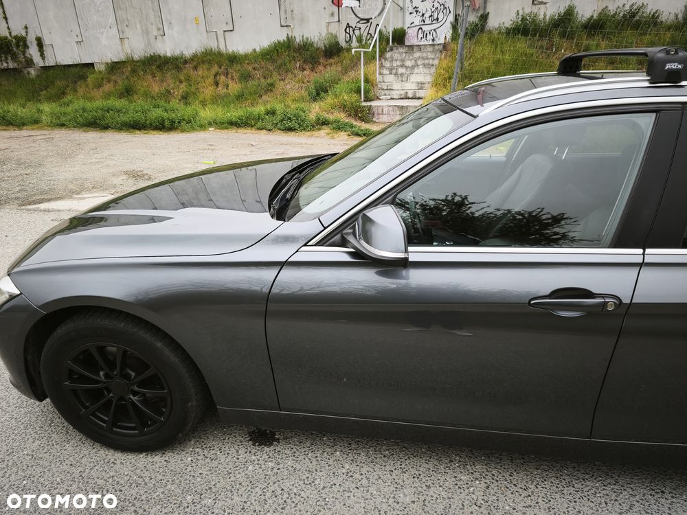 BMW Seria 3 318d DPF - 14
