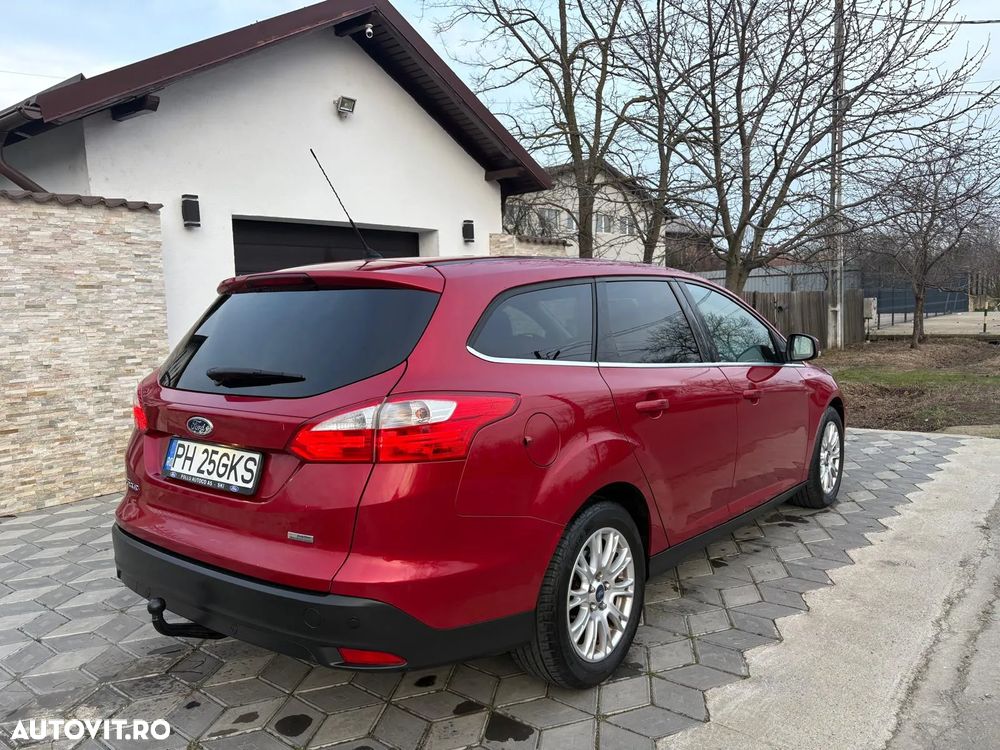 Ford Focus - 8