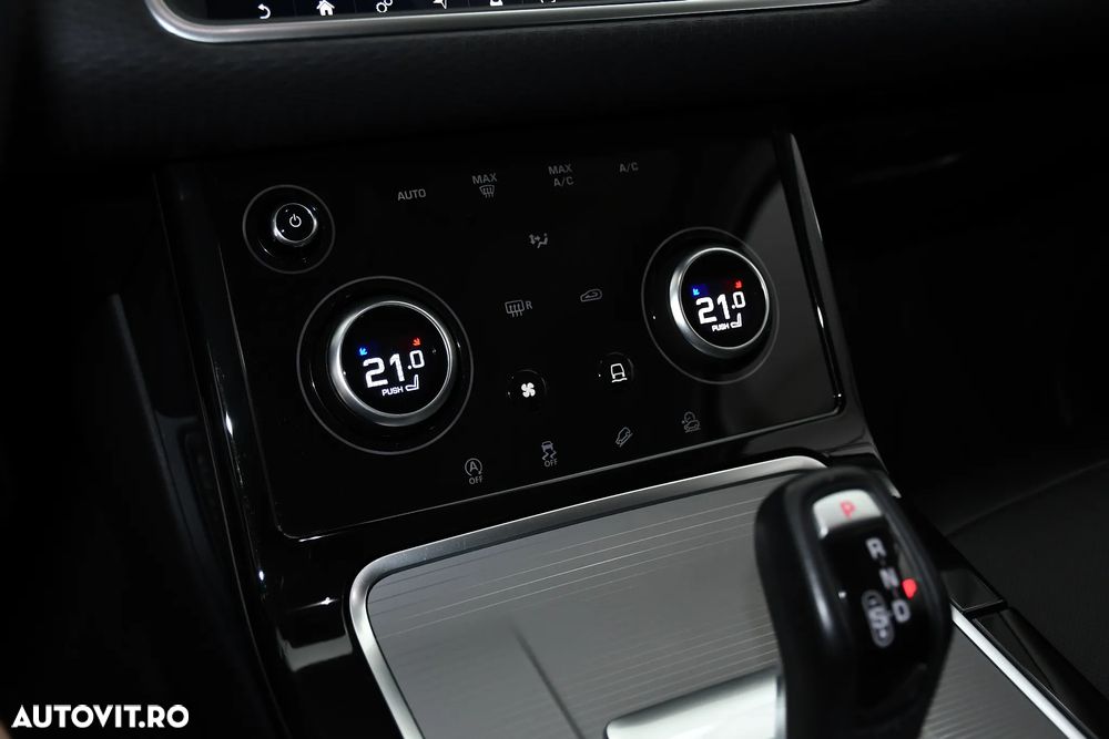 Land Rover Range Rover Evoque - 26