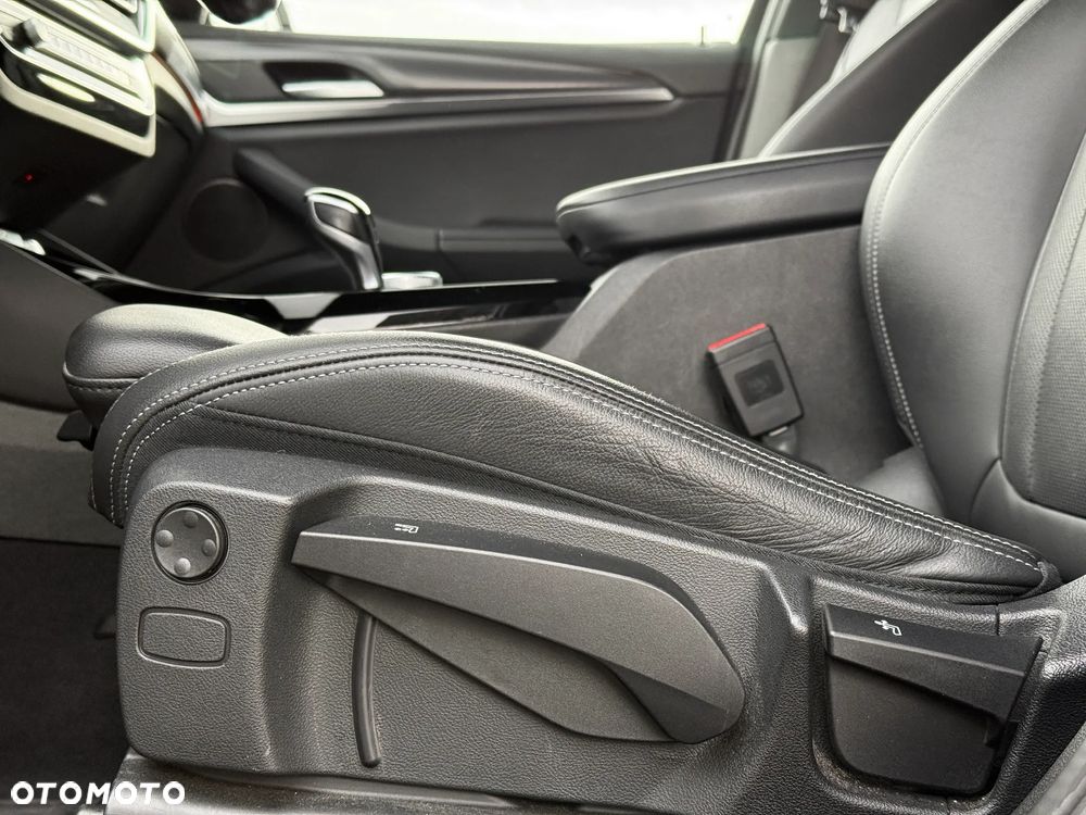 BMW X3 xDrive20d M Sport - 28