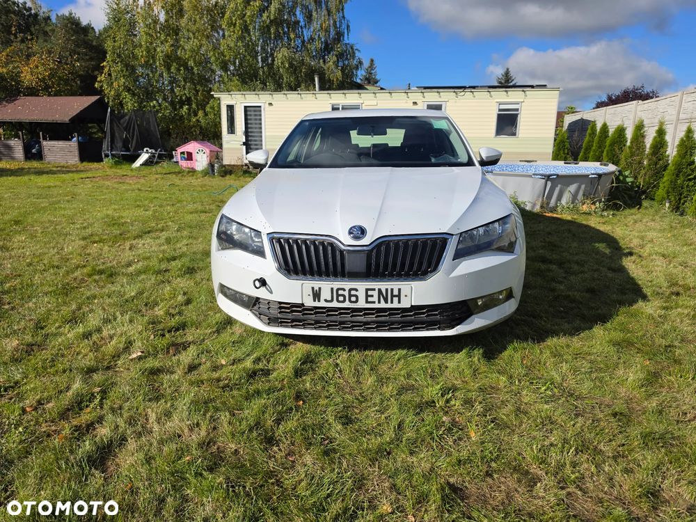 Skoda Superb - 2