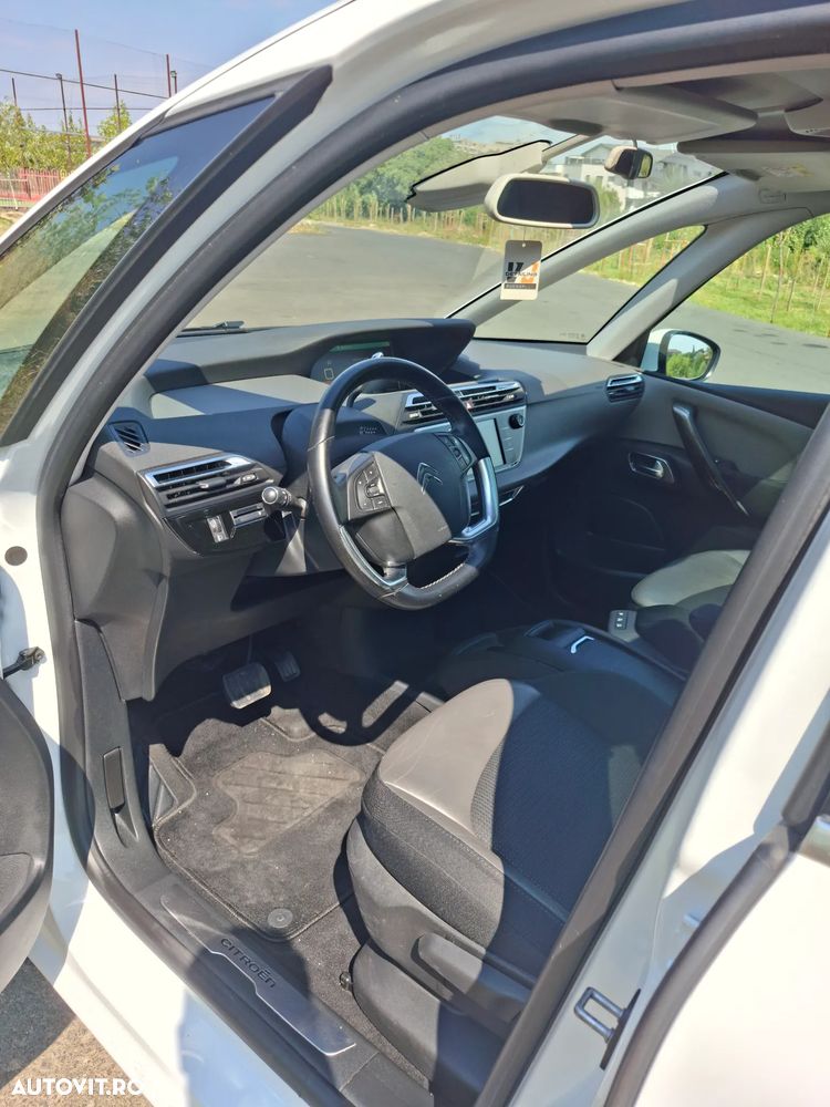Citroën C4 Picasso - 17