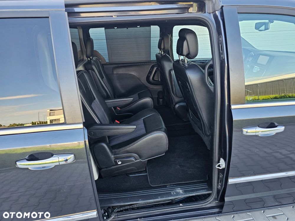 Lancia Voyager 2.8 Multijet 16v S - 26