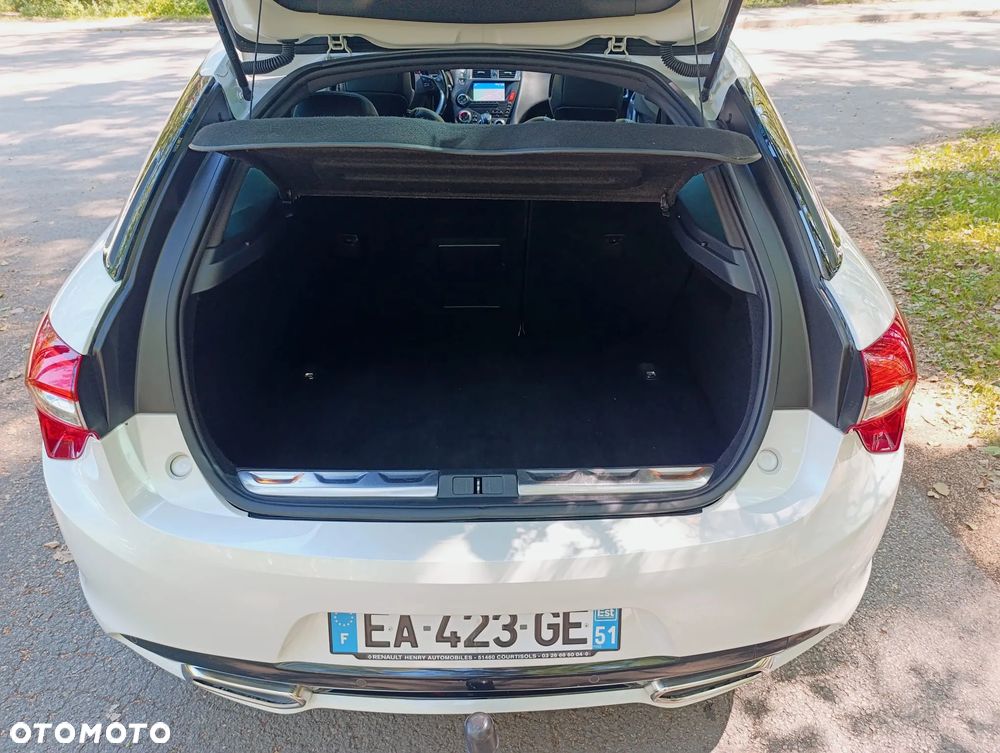 Citroën DS5 BlueHDi 180 SoChic - 6