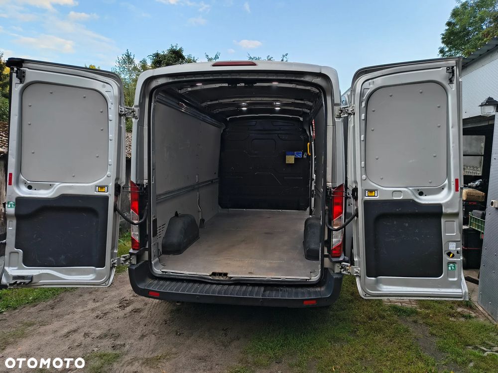 Ford Transit - 15