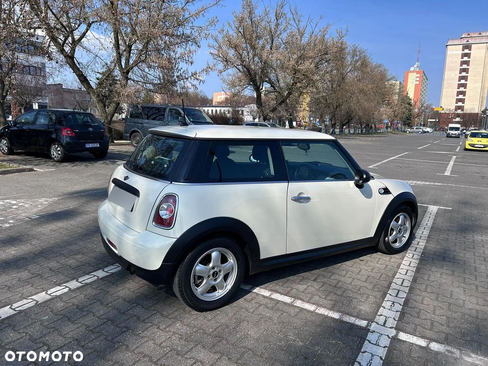 MINI ONE - 5