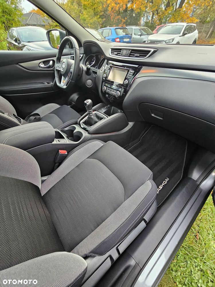 Nissan Qashqai 1.2 DIG-T N-Connecta - 17