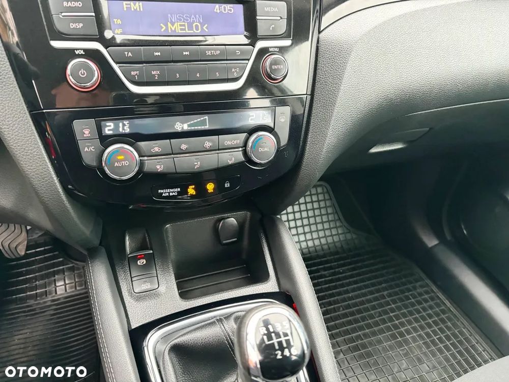 Nissan Qashqai 1.2 DIG-T N-Connecta - 19