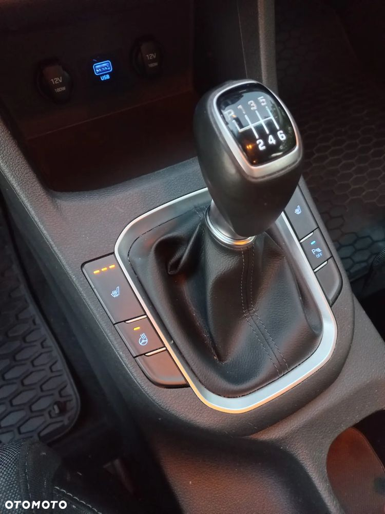 Hyundai i30 1.5 DPI Smart - 9