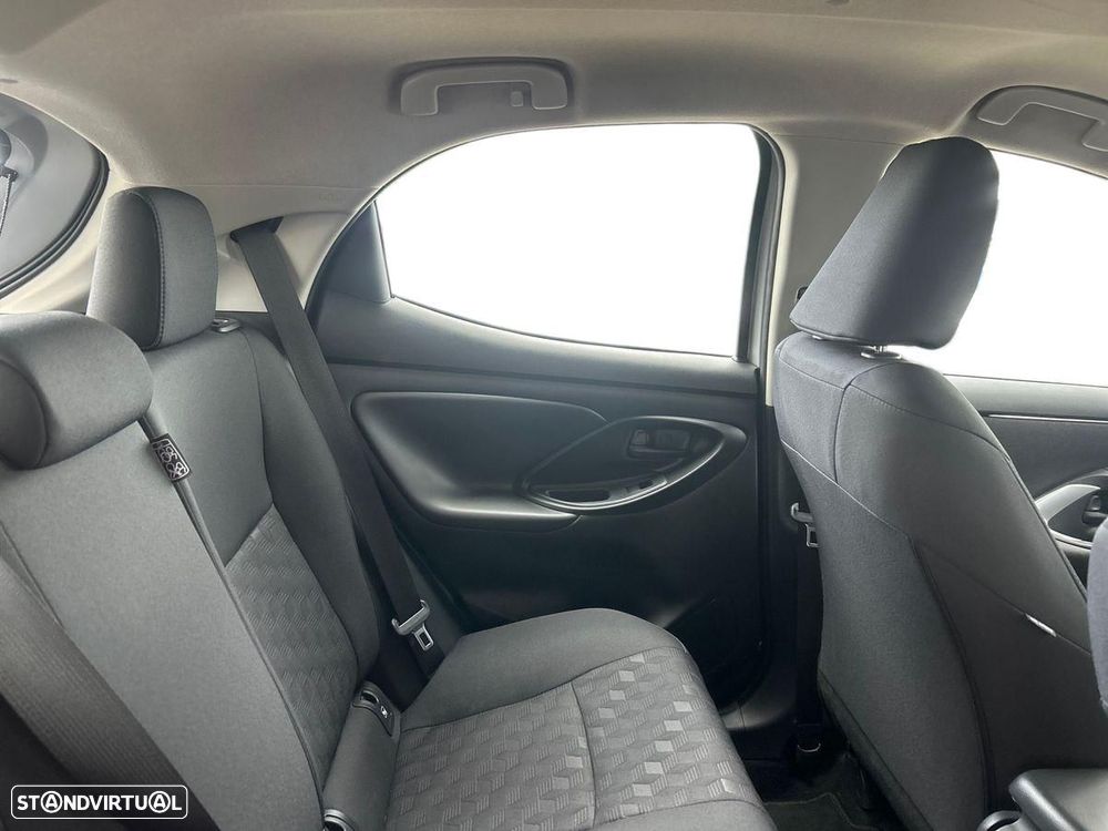 Toyota Yaris - 14