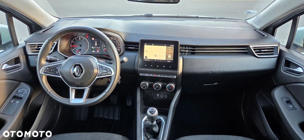 Renault Clio - 12