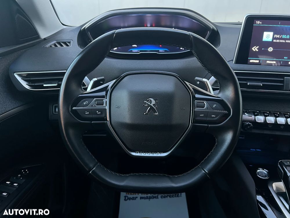 Peugeot 3008 1.2 PureTech 130 EAT8 GT - 15