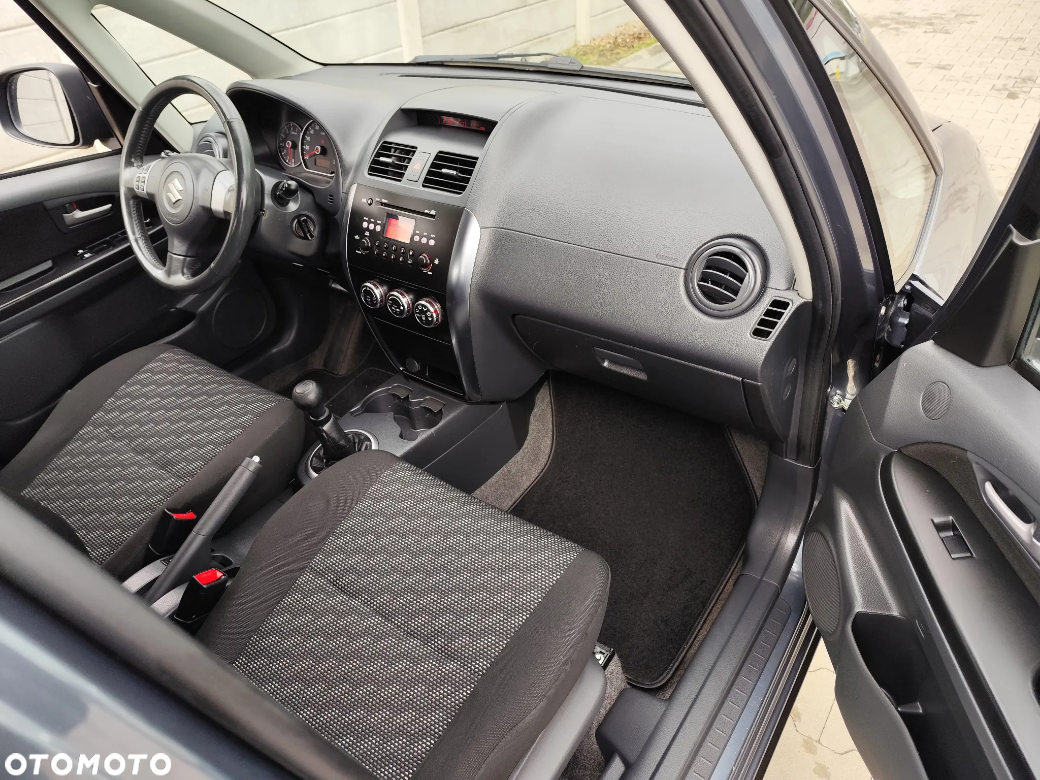 Suzuki SX4 1.6 VVT 4x2 Comfort Dance - 18