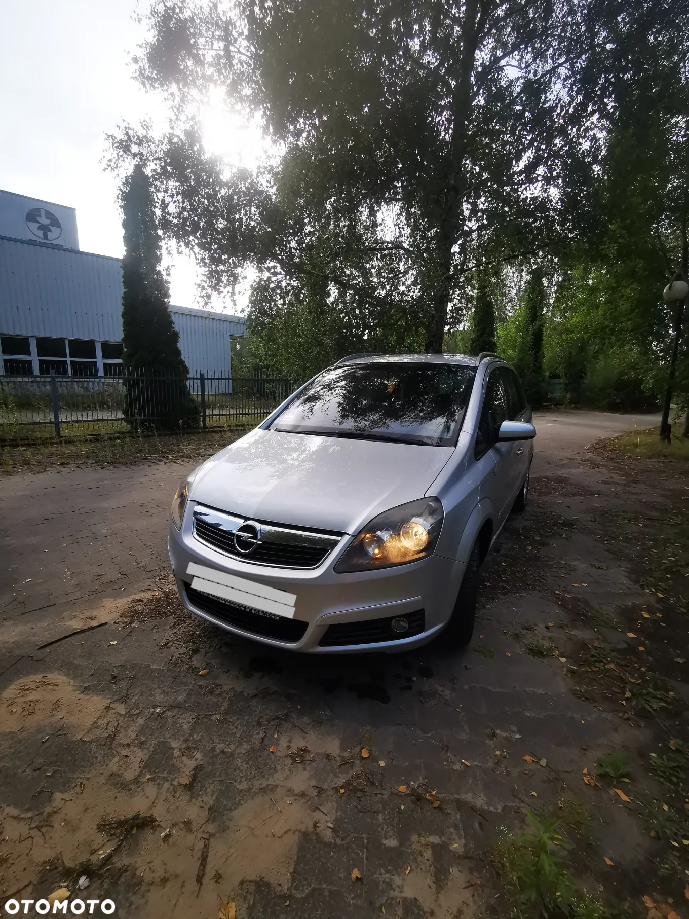Opel Zafira - 2