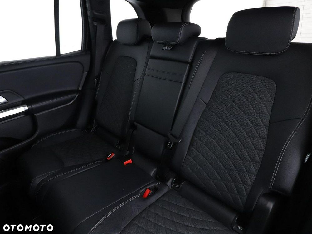 Mercedes-Benz GLB 200 d 8G-DCT Progressive - 18