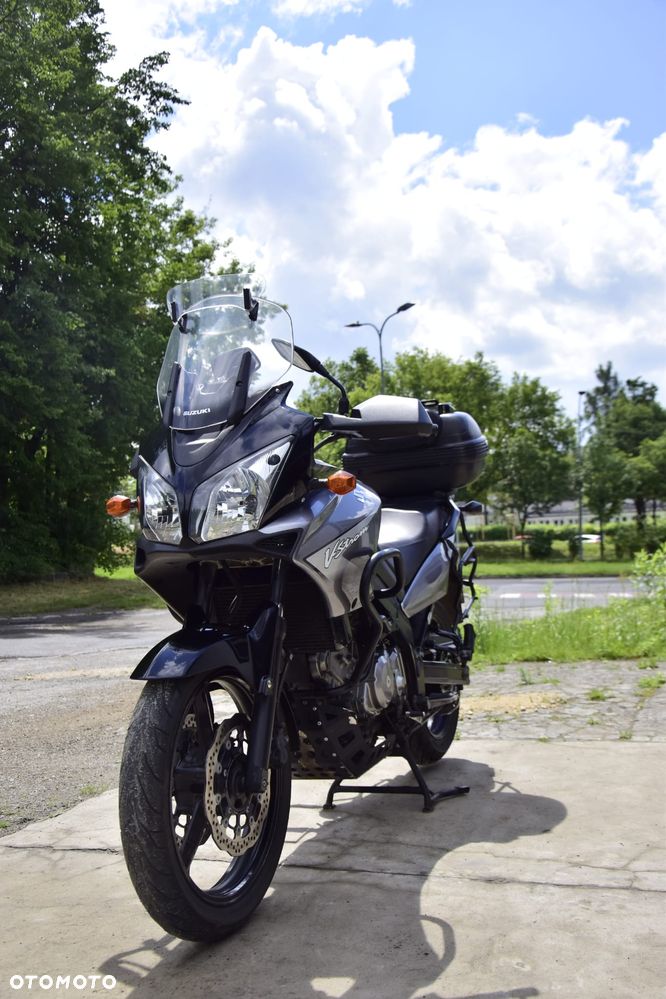 Suzuki V-STROM - 4