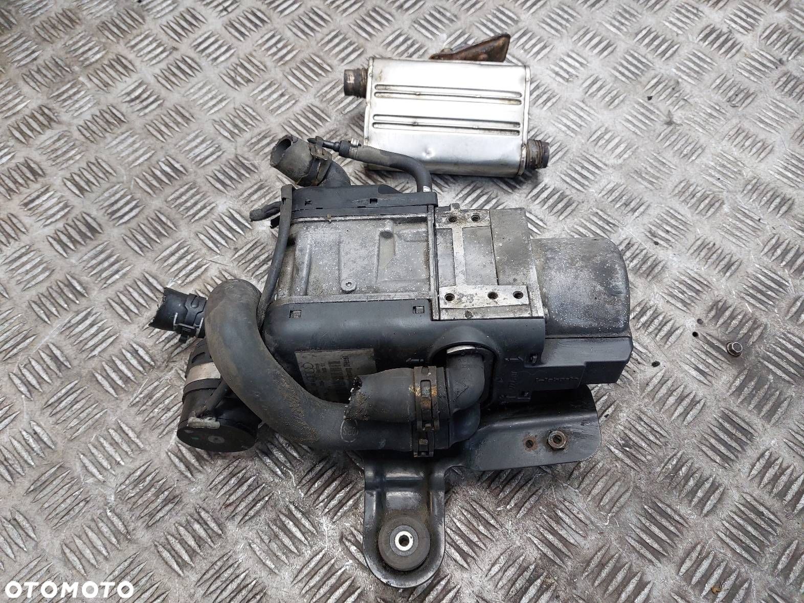 WEBASTO OGRZEWANIE POSTOJOWE AUDI A6 C6 3.0 D THERMO TOP V 4F0265081L - 1