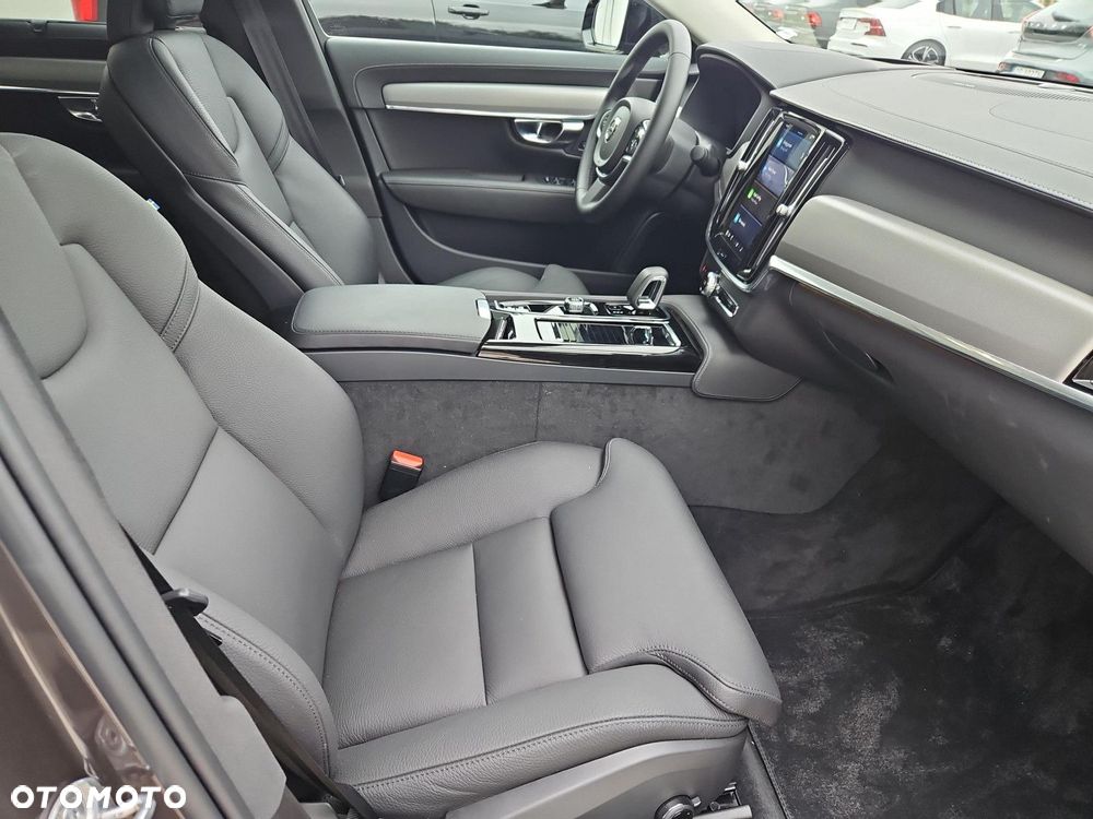 Volvo S90 - 11