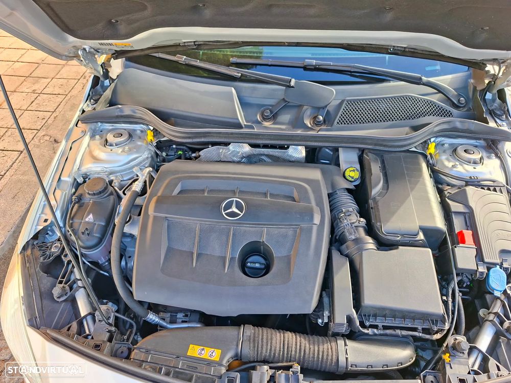 Mercedes-Benz A 180 - 12