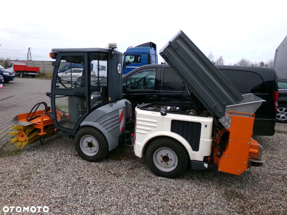 Hako citytrac 4200 zamiatarka solarko piaskarka 4x4 - 4