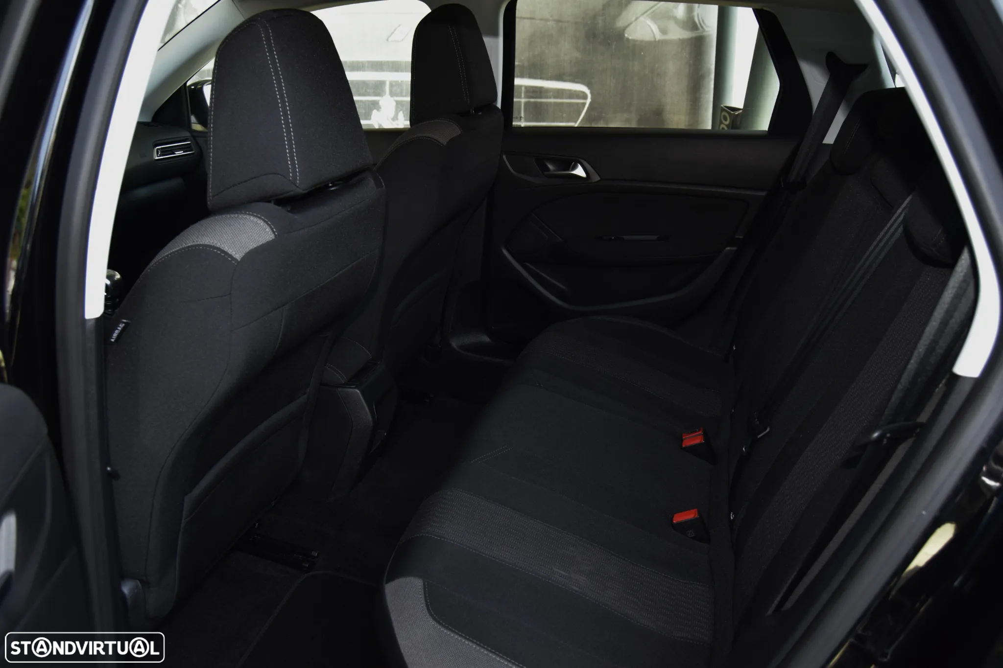 Peugeot 308 SW 1.6 BlueHDi Style - 22