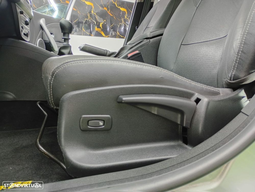 Renault Fluence 1.5 dCi Exclusive - 9