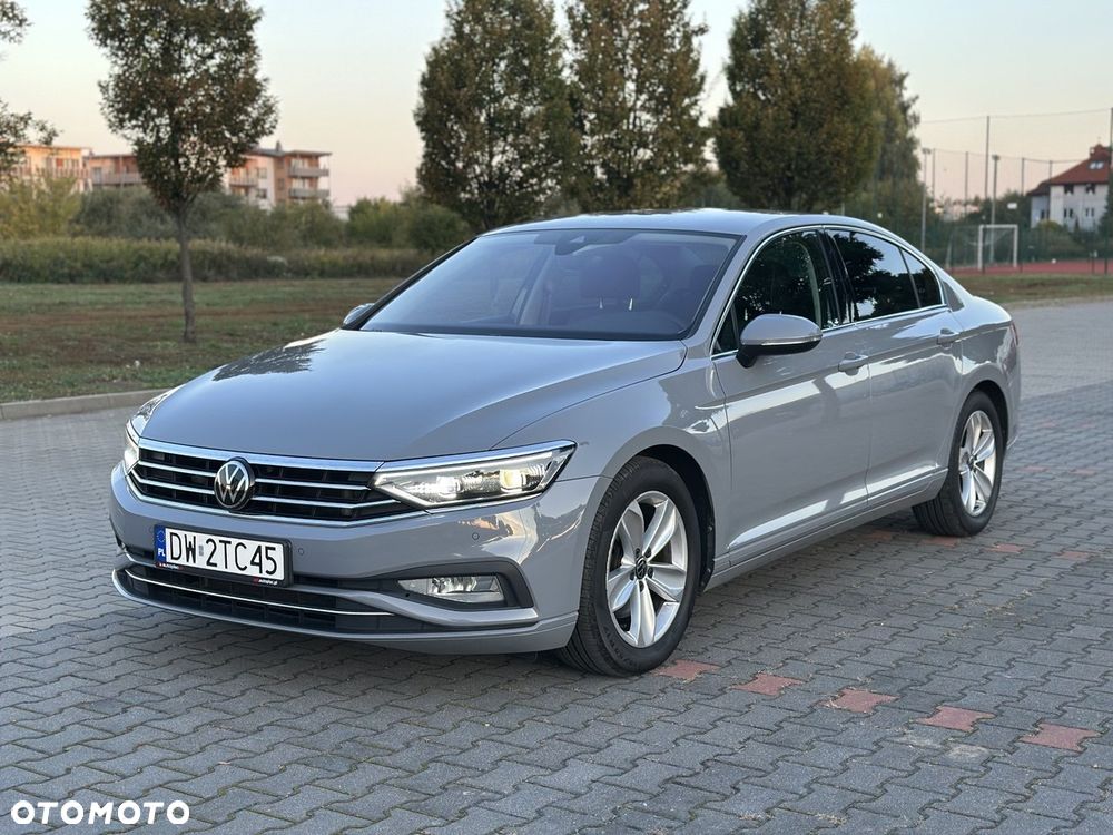 Volkswagen Passat 2.0 TSI Business DSG - 36