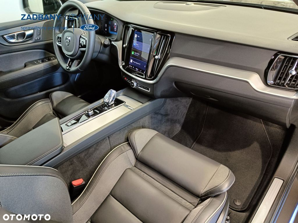 Volvo V60 B4 B Plus Dark - 14