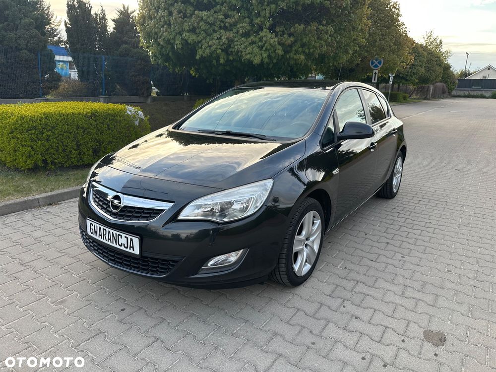 Opel Astra 1.4 EcoFLEX 150 Jahre - 2
