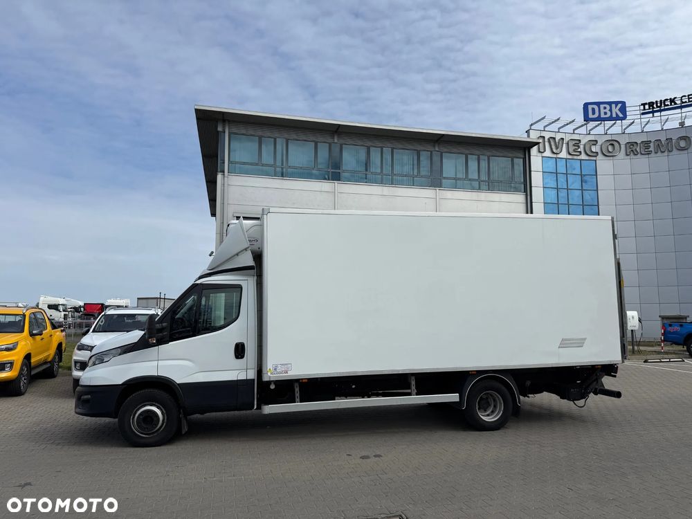 Iveco 70C18 - 8