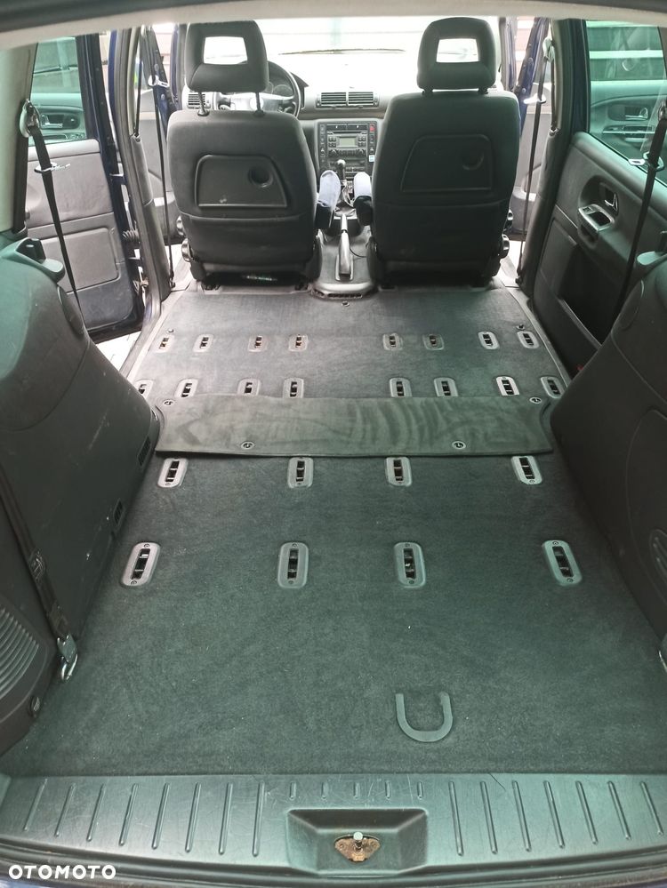 Volkswagen Sharan 1.9 TDI Comfortline - 10