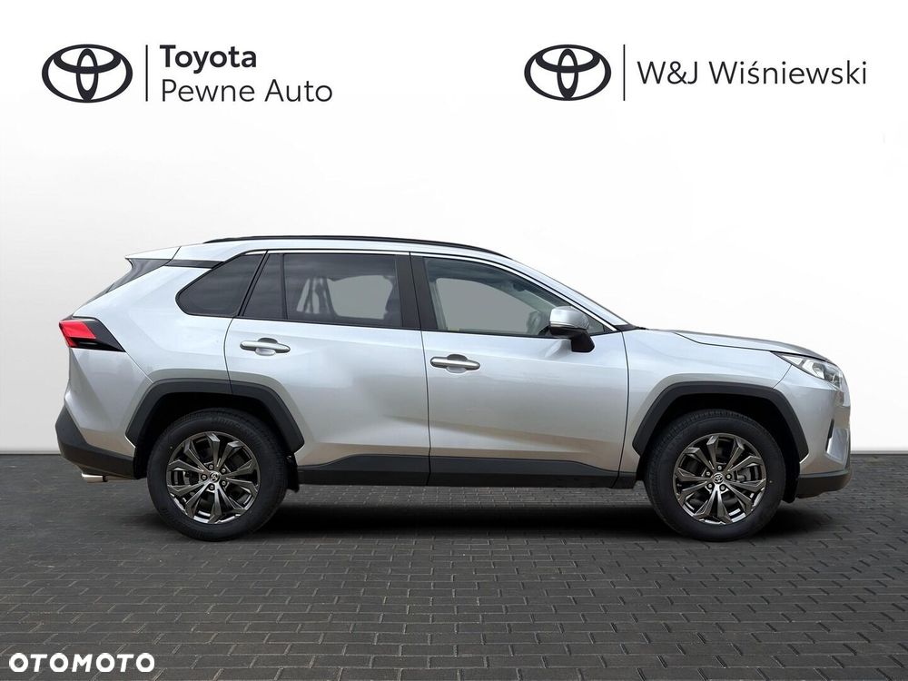 Toyota RAV4 - 3