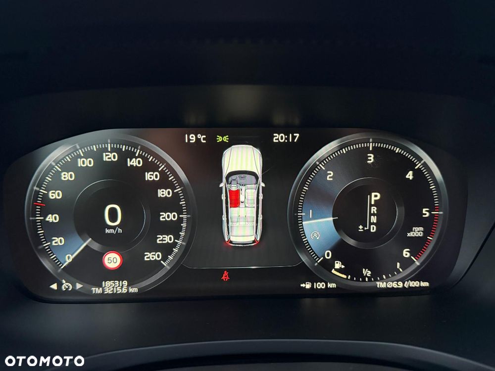 Volvo V60 D4 Momentum - 20