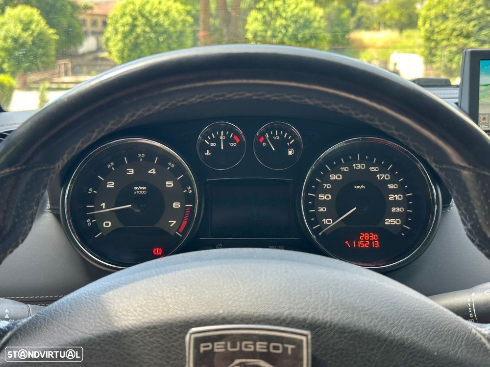 Peugeot RCZ 1.6 THP - 10