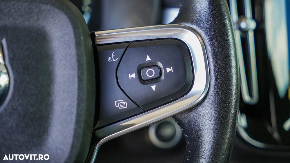 Volvo XC 40 Recharge T5 Twin Engine AT7 Inscription - 18