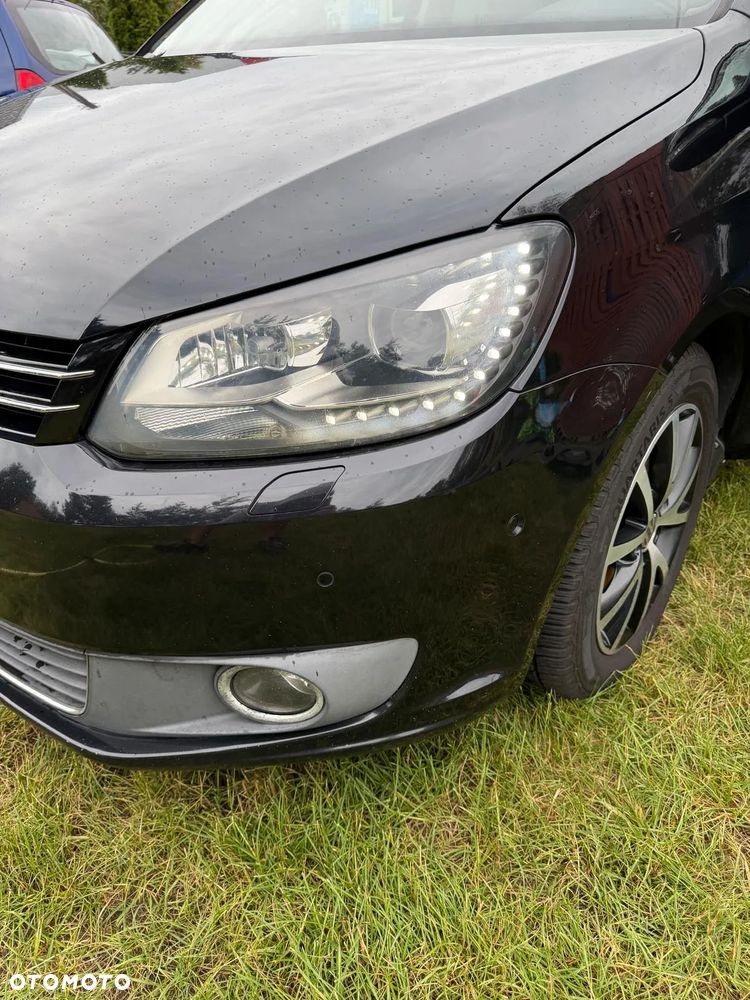 Volkswagen Touran 2.0 TDI DPF Highline - 10