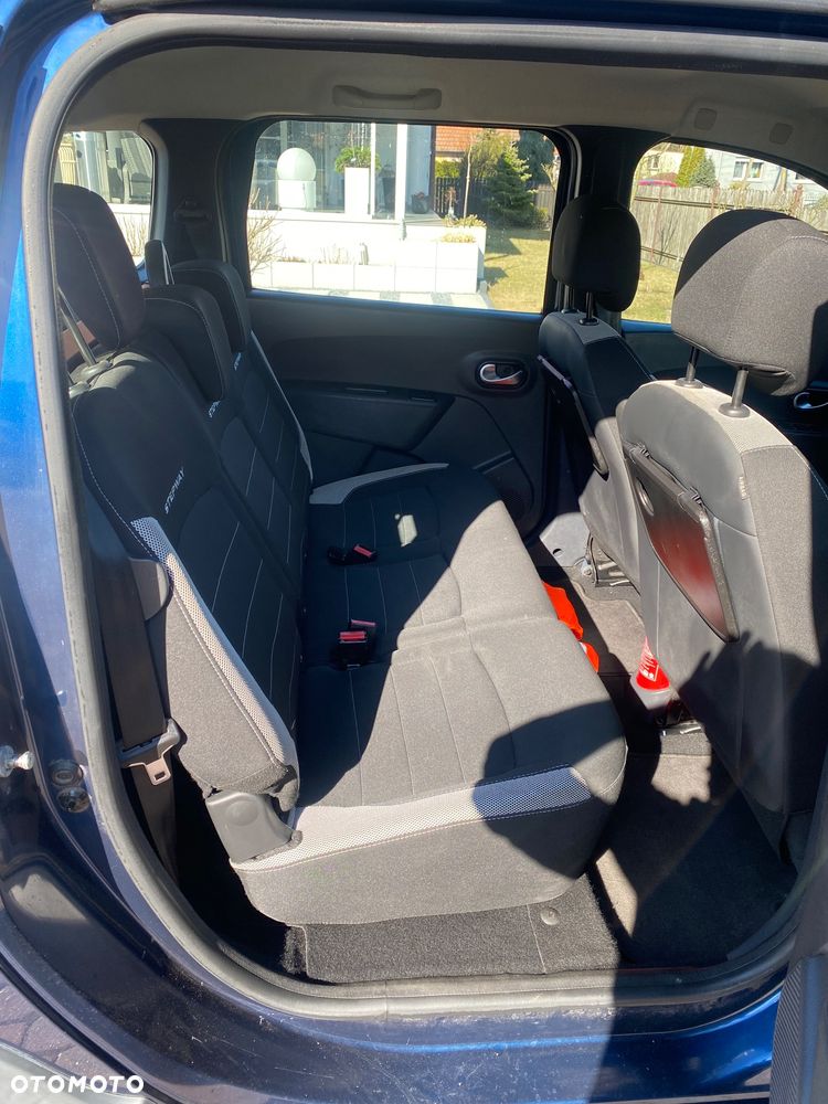 Dacia Lodgy TCe 115 Stepway - 14