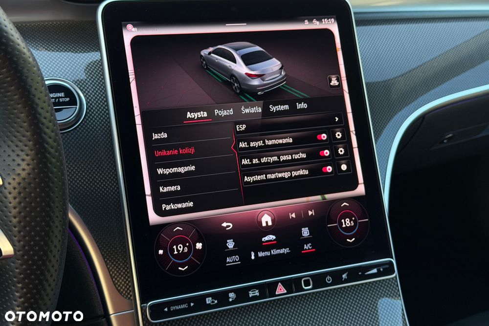 Mercedes-Benz Klasa C 300 e PHEV 4-Matic AMG - 13