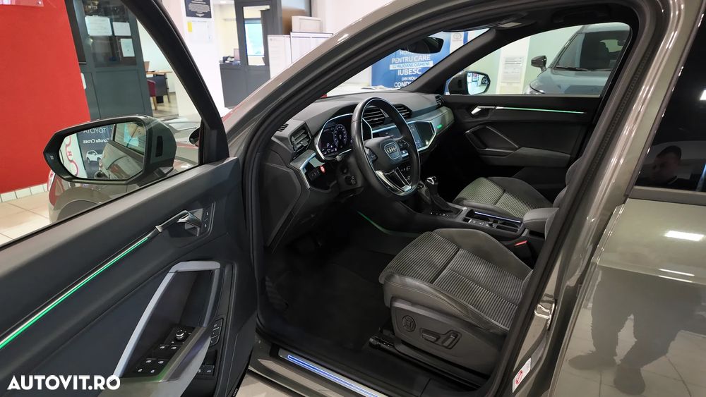 Audi Q3 45 TFSIe S tronic - 12