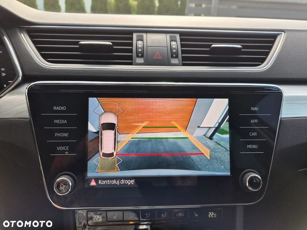 Skoda Superb 2.0 TDI SCR Ambition DSG - 11