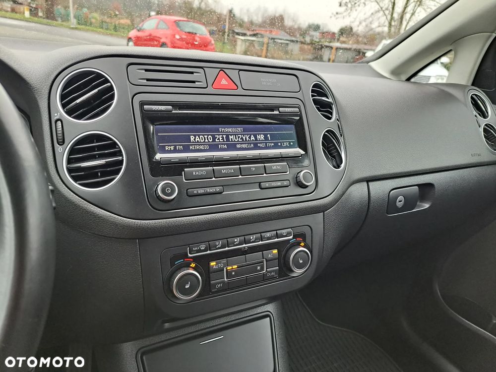 Volkswagen Golf Plus - 17