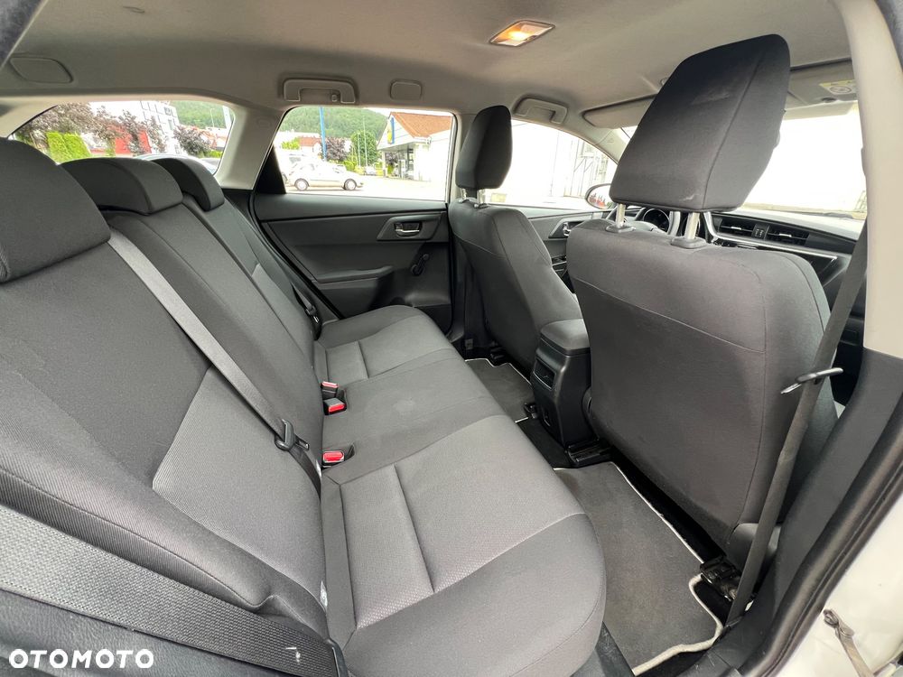 Toyota Auris Hybrid 135 Comfort - 20