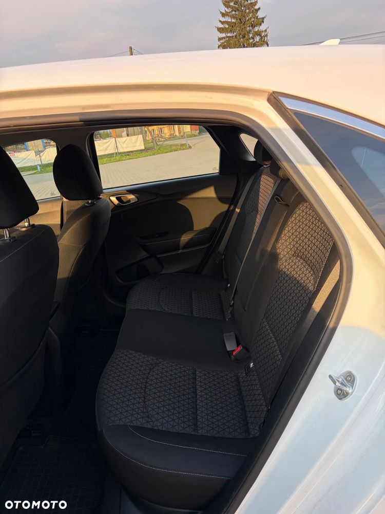 Kia Ceed 1.0 T-GDI M - 34