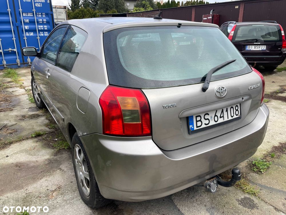 Toyota Corolla - 3